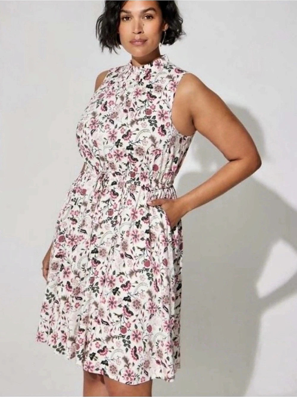 NWT Torrid Mini Stretch Challis Hi-Low Dress Floral Mini Dress in White & Pink